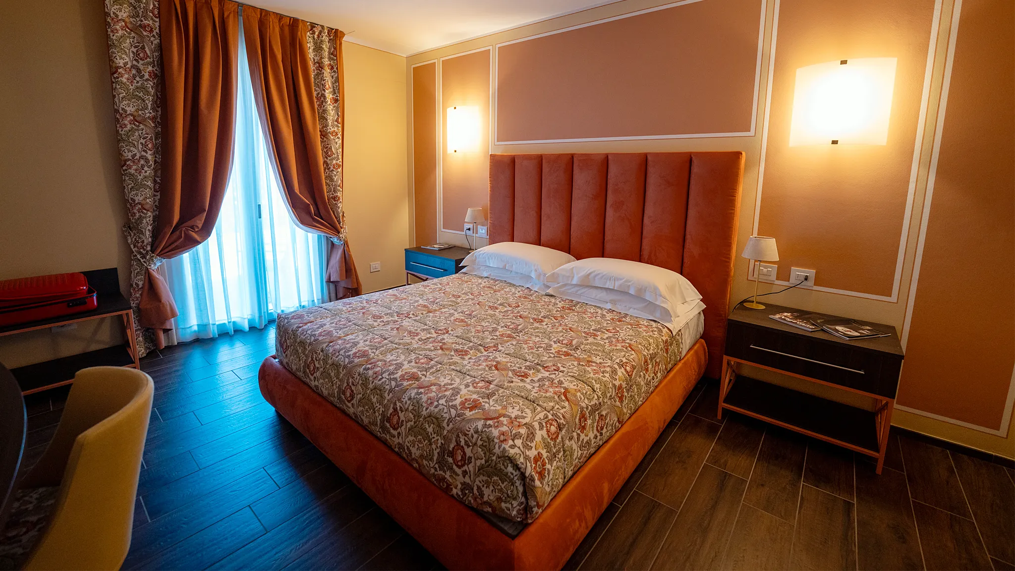 Letto matrimoniale camera Bordeaux a I Castagni, Vigevano